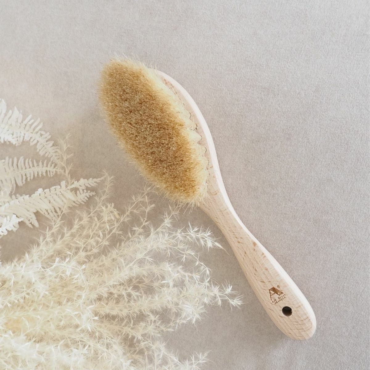 アートブラシ　洋服ブラシ ドロップ