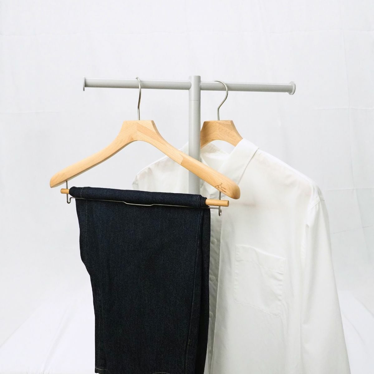 木製合わせ木ハンガー バー付き 42cm | THE HANGER｜（旧）ハンガーの
